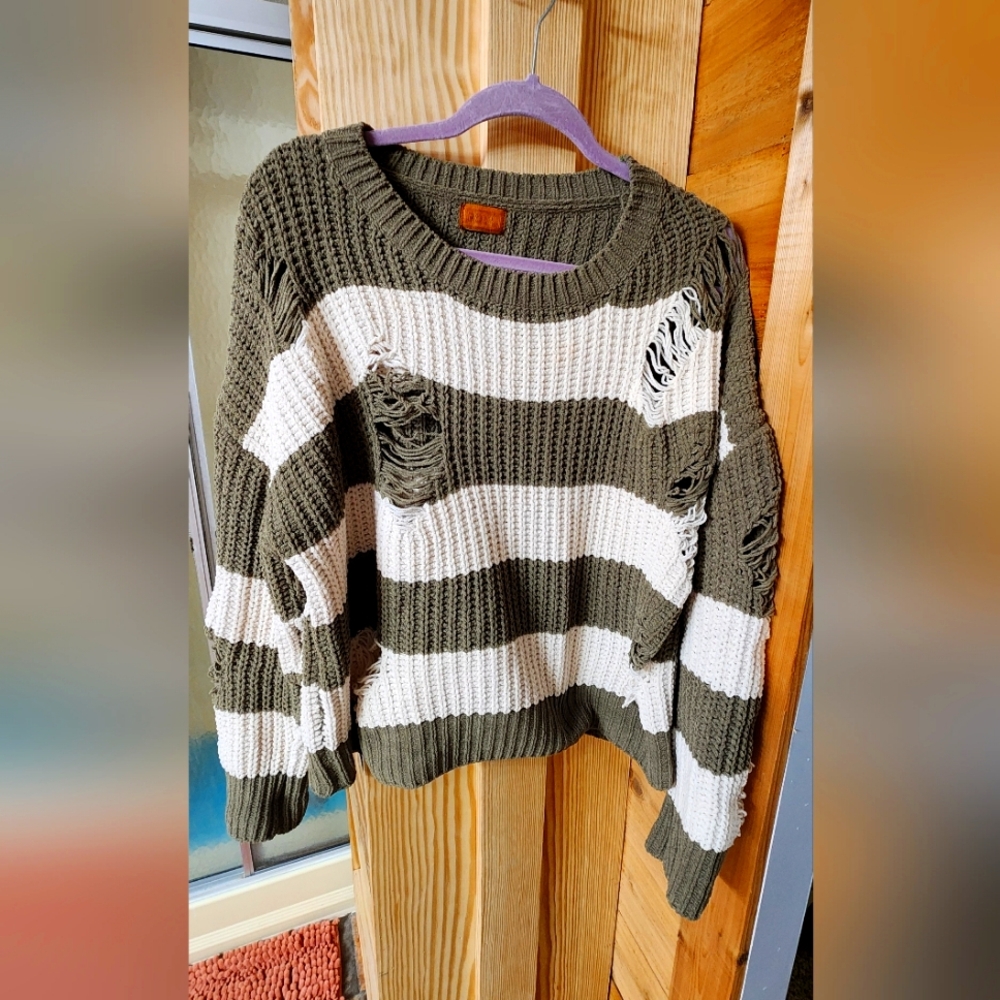 POL distressed sweater